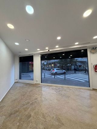Local comercial en venta en Barri Antic - Centre en Viladecans