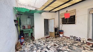 Casa adosada en venta en Loja