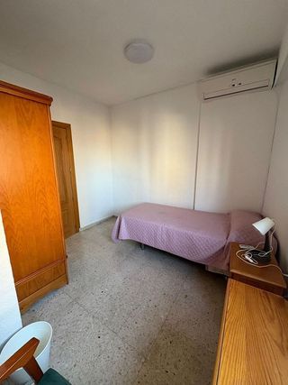 Piso en alquiler en Hospital en Jaén