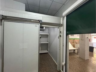 Local comercial en venta en Segorbe