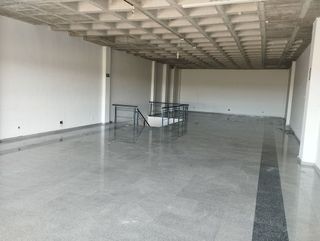 Local comercial en alquiler en Griñón