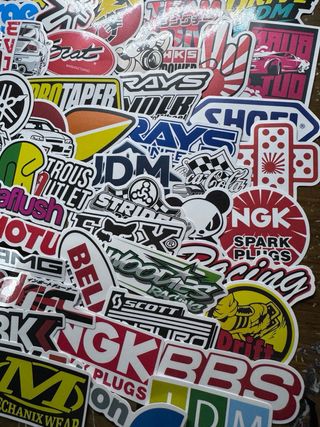 121 Pegatinas Racing Coches Motos Cascos