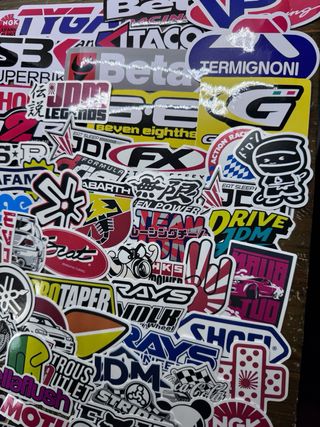 121 Pegatinas Racing Coches Motos Cascos