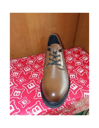 Scarpa bassa in pelle cuoio invecchiato