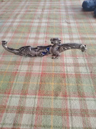 Cuchillo de cabeza dragón Decorativo