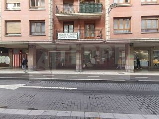 Local comercial en alquiler en Centro en Errenteria