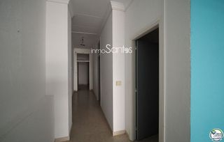 Local comercial en alquiler en Centre en Roses