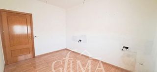 Casa adosada en venta en Argamasilla de Alba