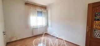 Casa adosada en venta en Argamasilla de Alba