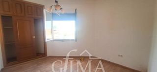 Casa adosada en venta en Argamasilla de Alba