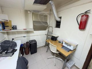 Local comercial en venta en Gavarra en Cornellà de Llobregat