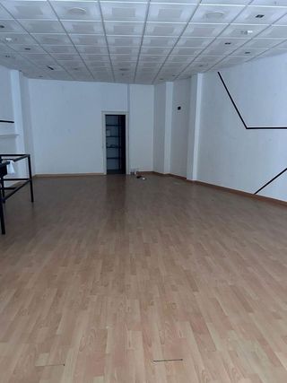Local comercial en alquiler en Centro - El Pilar en Ciudad Real