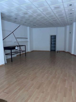 Local comercial en alquiler en Centro - El Pilar en Ciudad Real
