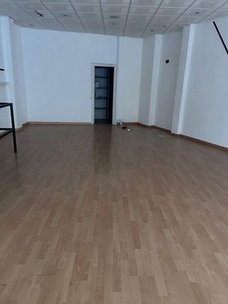 Local comercial en alquiler en Centro - El Pilar en Ciudad Real