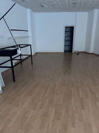 Local comercial en alquiler en Centro - El Pilar en Ciudad Real