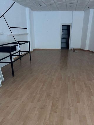 Local comercial en alquiler en Centro - El Pilar en Ciudad Real