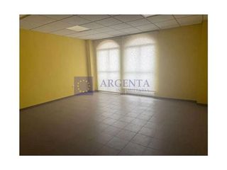 Oficina en venta en Ruta de la Plata en Cáceres