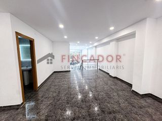 Local comercial en venta en La Salut - Lloreda en Badalona