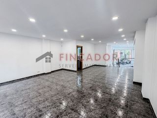 Local comercial en venta en La Salut - Lloreda en Badalona
