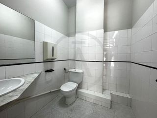 Local comercial en venta en Barri del Centre en Terrassa