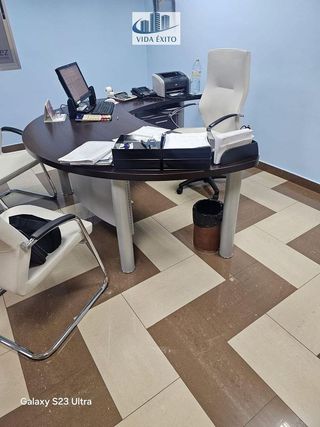 Local comercial en venta en Renfe - Bulevar 1º y 2º Fase en Jaén