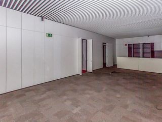 Local comercial en venta en Aranzabela - Aranbizkarra en Vitoria-Gasteiz