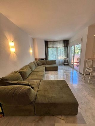 Piso en alquiler en Cabo Pino - Reserva de Marbella en Marbella