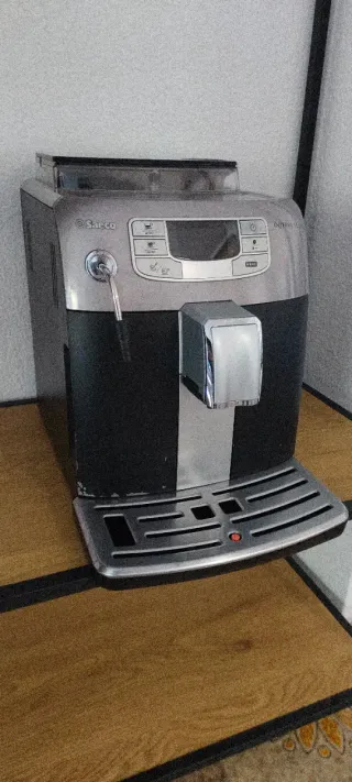 Cafetera Saeco Intelia Evo Automática