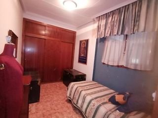 Chalet en venta en Zona Entrada - Gasolineras en Ocaña