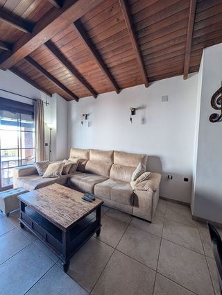 Piso en alquiler en Zona Norte en Estepona