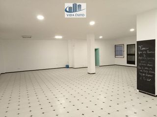 Local comercial en venta en Alcalá la Real