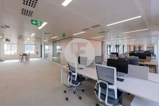 Oficina en alquiler en Sants en Barcelona