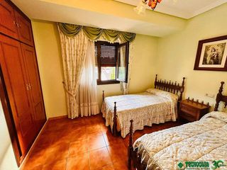 Casa adosada en venta en Arenas de San Pedro