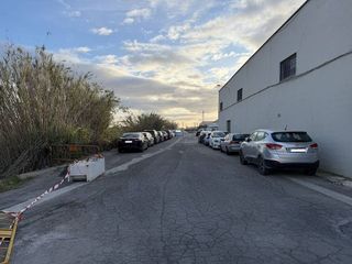 Local comercial en alquiler en Poligono Mas del Jutge en Torrent