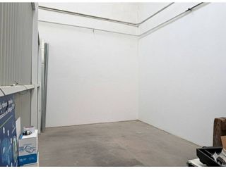 Local comercial en alquiler en Poligono Mas del Jutge en Torrent