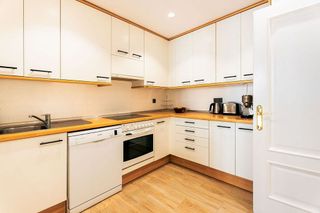 Ático en alquiler en Centro Urbano en Estepona