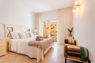 Ático en alquiler en Centro Urbano en Estepona