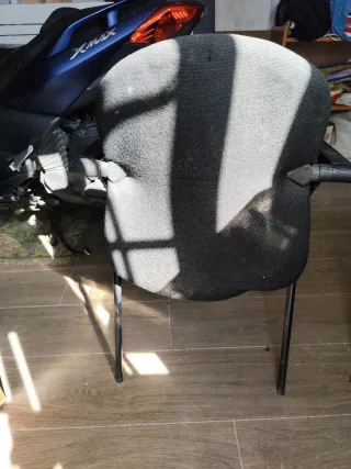 Silla de oficina negra