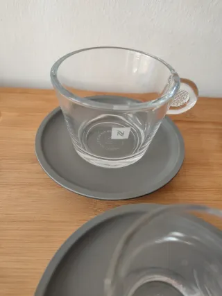 4 Tazas Nespresso de Vidrio y Plástico