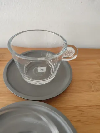 4 Tazas Nespresso de Vidrio y Plástico