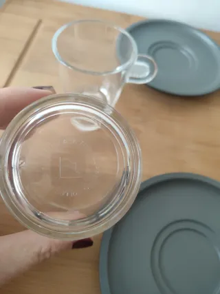 4 Tazas Nespresso de Vidrio y Plástico
