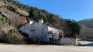 Chalet en venta en Montefrío