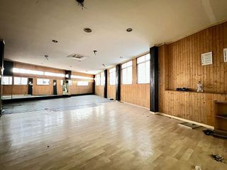 Local comercial en alquiler en Arroyo de la Vega en Alcobendas