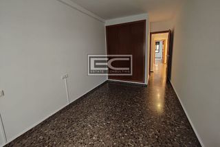 Piso en alquiler en Arrancapins en Valencia