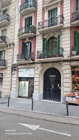 Local comercial en venta en El Poble Sec - Parc de Montjuïc en Barcelona