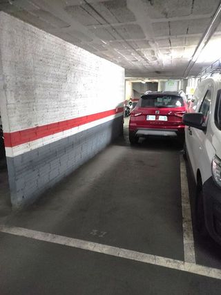Garaje en venta en El Poblenou en Barcelona