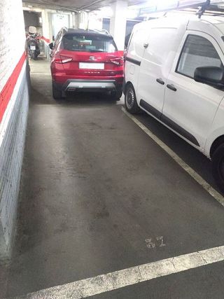 Garaje en venta en El Poblenou en Barcelona