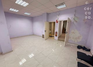 Local comercial en alquiler en Els Orriols en Valencia