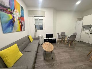 Piso en alquiler en Pacífico en Madrid