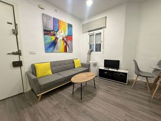 Piso en alquiler en Pacífico en Madrid